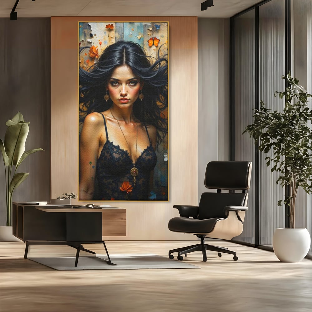 Tablou canvas cu tablou canvas cu portret de femeie par negru fluturi si frunze, in rama de aluminiu auriu, pe perete intr-un birou